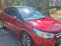 Second-hand Citroën DS4 So Chic 114 CP (83 kW) 2015 Roșu Hatchback