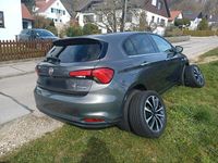 Gebraucht Fiat Tipo Easy 120 PS (88 kW) 2016 Grau Kleinwagen