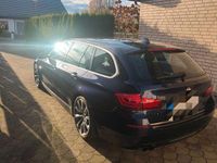 Gebraucht BMW 525 Luxury Line 218 PS (160 kW) 2017 Blau Kombi