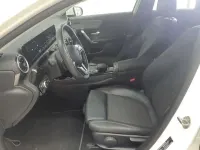 Gebraucht Mercedes A200 Progressive 150 PS (110 kW) 2022 Polarweiß Limousine