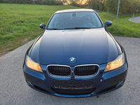 Gebraucht BMW 320 Comfort Edition 170 PS (125 kW) 2011 Blau Kombi