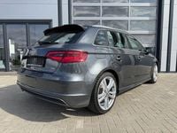 Gebraucht Audi A3 S-Line 184 PS (135 kW) 2015 Grau Limousine