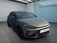 Neu Cupra Leon VZ 300 PS (220 kW) 2026 Gold Kleinwagen