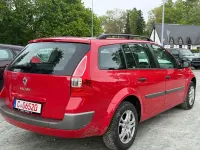 Gebraucht Renault Mégane Avantage 111 PS (81 kW) 2009 Rot Limousine