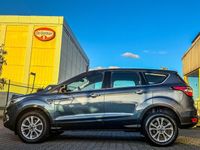 Gebraucht Ford Kuga Titanium 175 PS (128 kW) 2019 Blau SUV