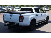 Gebraucht Mitsubishi L200 Basis 150 PS (110 kW) 2022 Pickup