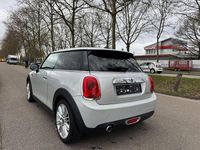 Gebraucht Mini Cooper D 116 PS (85 kW) 2016 Silber Kleinwagen