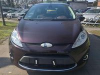 Gebraucht Ford Fiesta 82 PS (60 kW) 2009 Rot Kleinwagen
