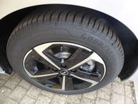Gebraucht Opel Astra 131 PS (96 kW) 2024 Kristall silber metallic Kombi