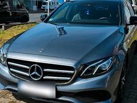 Gebraucht Mercedes E220 194 PS (142 kW) 2019 Grau Limousine