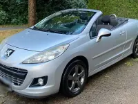 Gebraucht Peugeot 207 CC 156 PS (114 kW) 2010 Silber Cabrio