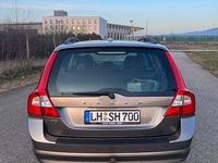 Gebraucht Volvo V70 Summum 114 PS (83 kW) 2012 Beige Kombi