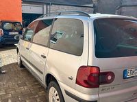 Gebraucht VW Sharan 116 PS (85 kW) 2009 Silber Van / Kleinbus