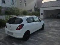 Gebraucht Opel Corsa Color Edition 101 PS (74 kW) 2011 Weiß Kleinwagen