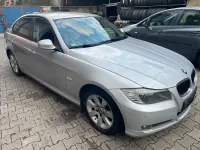 Gebraucht BMW 320 163 PS (119 kW) 2009 Silber Limousine