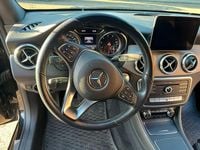 Gebraucht Mercedes CLA200 Shooting Brake 156 PS (114 kW) 2018 Schwarz Kombi