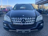 Gebraucht Mercedes ML320 224 PS (164 kW) 2008 Schwarz SUV