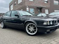Gebraucht BMW 740 286 PS (210 kW) 1992 Schwarz Limousine
