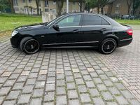 Gebraucht Mercedes E250 204 PS (150 kW) 2011 Schwarz Limousine