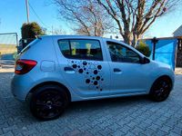 Gebraucht Dacia Sandero 73 PS (53 kW) 2015 Silber Kombi