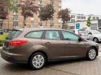 Usata Ford Focus Trend 125 CV (91 kW) 2016 Marrone Berlina