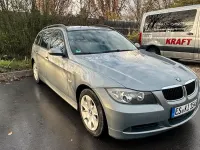 Gebraucht BMW 318 122 PS (89 kW) 2007 Grün Kombi