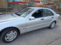 Gebraucht Mercedes 240 170 PS (125 kW) 2000 Silber Limousine