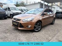 Gebraucht Ford Focus Champions Edition 101 PS (74 kW) 2013 Braun Limousine