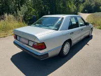 Gebraucht Mercedes E260 160 PS (117 kW) 1991 Limousine