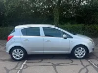 Gebraucht Opel Corsa 80 PS (58 kW) 2008 Silber Kleinwagen