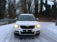 Gebraucht Skoda Yeti Active 105 PS (77 kW) 2014 Weiß SUV