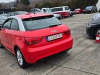 Gebraucht Audi A1 Attraction 86 PS (63 kW) 2010 Rot Limousine