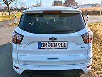 Gebraucht Ford Kuga ST-Line 150 PS (110 kW) 2017 Weiß SUV