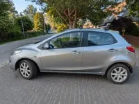 Gebraucht Mazda 2 75 PS (55 kW) 2011 Grau Kleinwagen