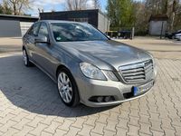Gebraucht Mercedes E220 170 PS (125 kW) 2009 Grau Limousine