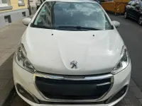 Gebraucht Peugeot 208 Active 68 PS (50 kW) 2016 Weiß Kleinwagen