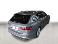 Gebraucht Audi A4 S-Line 204 PS (150 kW) 2024 Grau Kombi