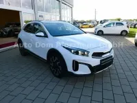 Gebraucht Kia XCeed Spirit 140 PS (102 kW) 2024 Carraraweiß (wd) SUV