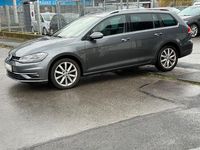 Gebraucht VW Golf VII Highline 150 PS (110 kW) 2017 Indiumgrau metallic Kombi