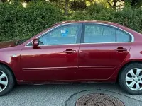 Gebraucht Kia Magentis 140 PS (102 kW) 2007 Rot Limousine