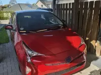 Gebraucht Toyota Prius Comfort 98 PS (72 kW) 2016 Rot Kleinwagen
