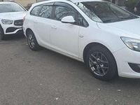 Gebraucht Opel Astra 120 PS (88 kW) 2014 Kombi