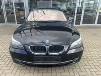 Gebraucht BMW 520 177 PS (130 kW) 2009 Black sapphire metallic Kombi