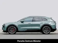 Neu Porsche Cayenne Turbo Electric 2026 Grün SUV