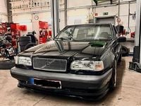 Second-hand Volvo 850 144 CP (105 kW) 1994 Negru Berlinǎ