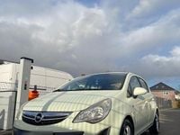 Gebraucht Opel Corsa Color Edition 86 PS (63 kW) 2012 Weiß Kleinwagen