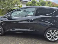 Gebraucht Ford Fiesta Titanium 101 PS (74 kW) 2018 Schwarz Kleinwagen