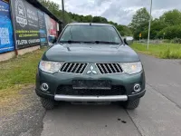 Gebraucht Mitsubishi L200 136 PS (100 kW) 2011 Grün Pickup