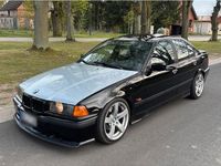 Second-hand BMW 323 192 CP (141 kW) 1996 Berlinǎ