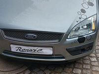 Gebraucht Ford Focus Ambiente 101 PS (74 kW) 2005 Grau Limousine